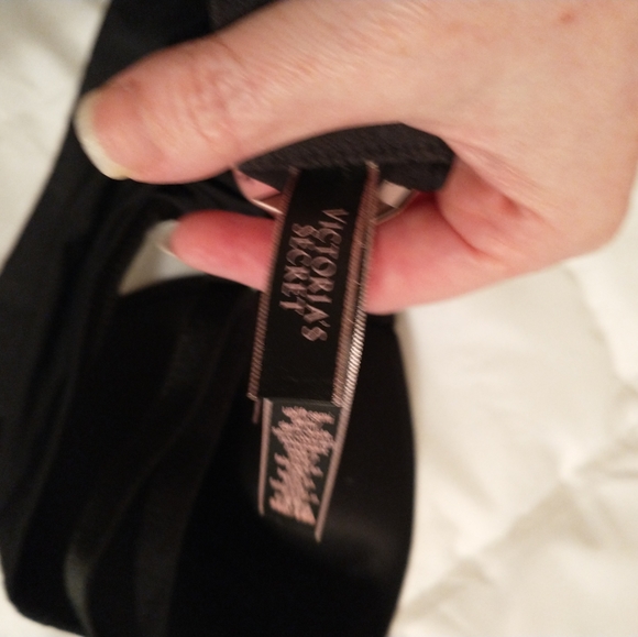 Victoria Secret Demi Bra 36D Black - Picture 8 of 8